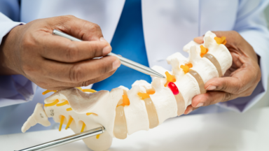 Hérnia de Disco: É Possível o Tratamento Sem Cirurgia?